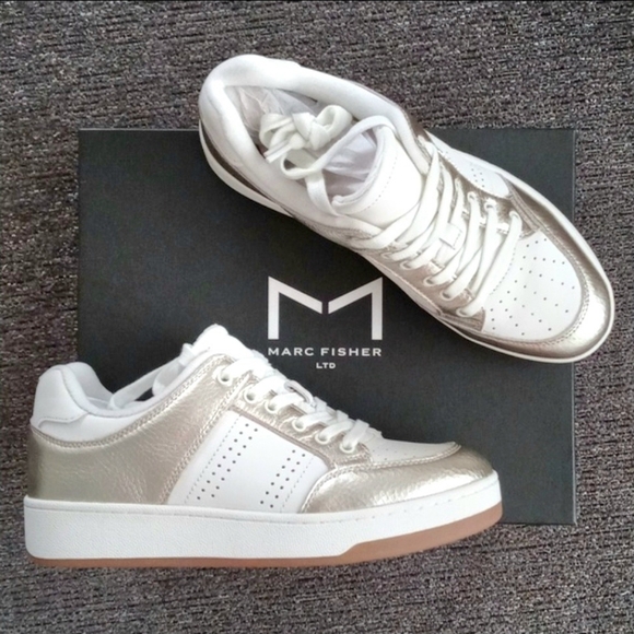 Marc Fisher Shoes - 🆕️ 🌞Marc Fisher🌞 - "Flynnt" Ivory/Gold Metallic Leather Sneaker